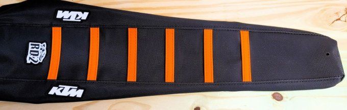 housse - de - selle -rd2 - sx - 85 - 2025 - 2026 - 2027 - ktm - sx85 - noir - orange - seat - mx - c