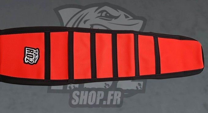 housse -de - selle - seat cover - mrt - rieju - mrt pro - trophy - rouge- noir - rd2 -