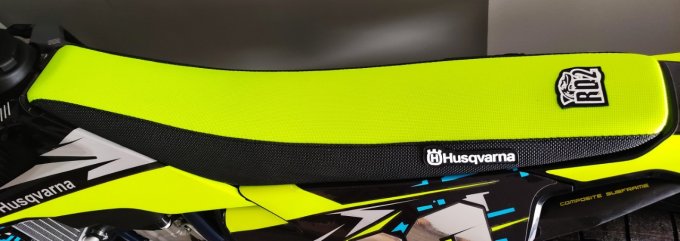 housse de selle - rd2  - husqvarna - jaune fluo - tc - fc - fs - fe - te - 2019 - 2020 - 2021 - 2022