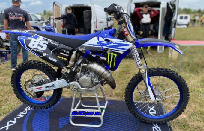 Kit déco Semi-perso YZ 125 / 250 ( 2020 - 2021 - 2022 - 2023)