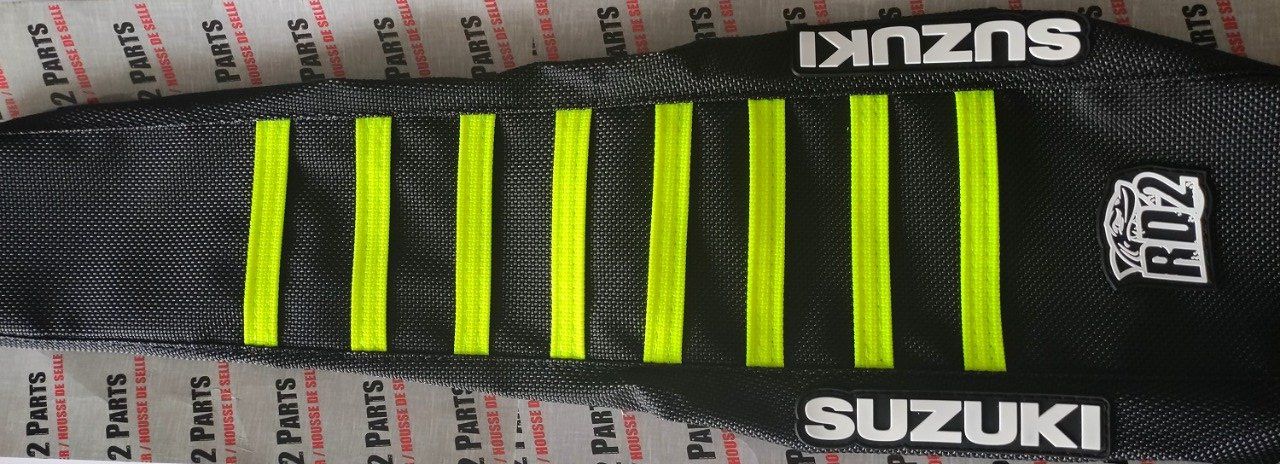 Housse de selle RD2Parts SUZUKI RMZ 250 ( 2019 à 2023 ) / 450 ( 2018 à 2023 )